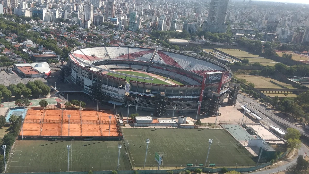 Aerial view of the Estadio Monumental in Buenos Aires, where Argentina beat Benin 3-0 in Messi's farewell. Photo: Py4nf / Wikimedia Commons (CC BY 4.0).
