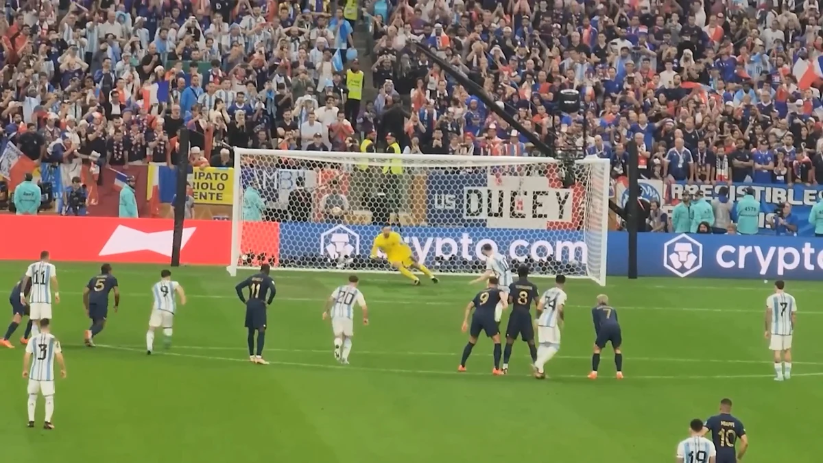 Lionel Messi takes a penalty for Argentina in the 2022 World Cup final against France. Photo: Sebas / Wikimedia Commons (CC BY 3.0).