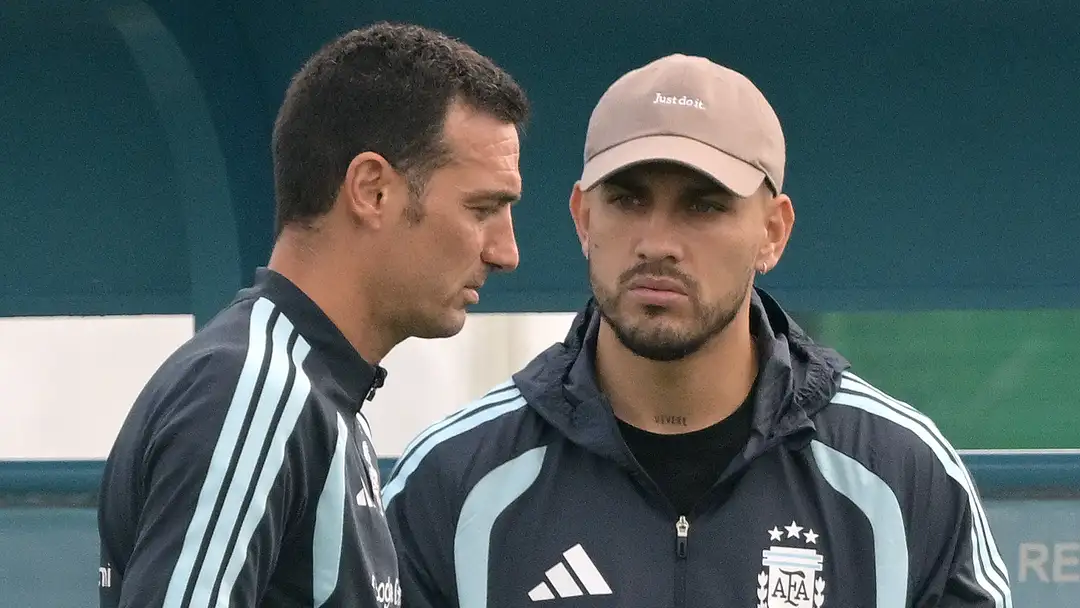 Leandro Paredes with Lionel Scaloni at Argentina's Ezeiza training base.